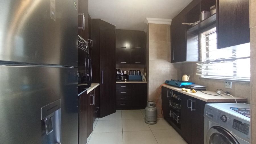 4 Bedroom Property for Sale in The Orchards Gauteng