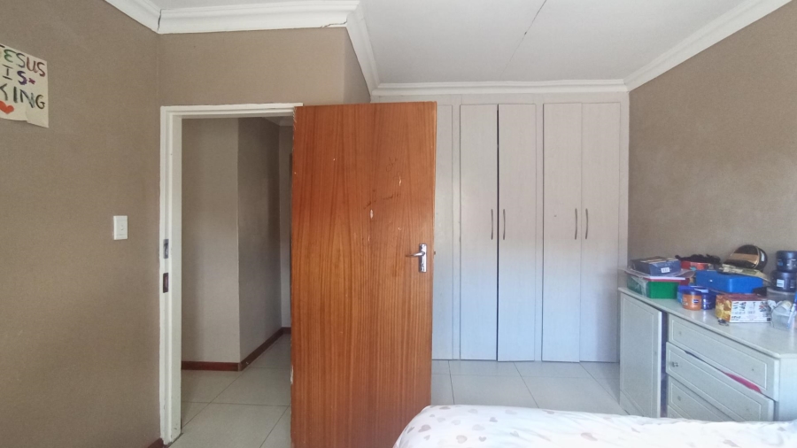4 Bedroom Property for Sale in The Orchards Gauteng