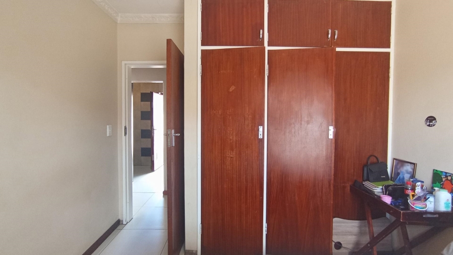 4 Bedroom Property for Sale in The Orchards Gauteng