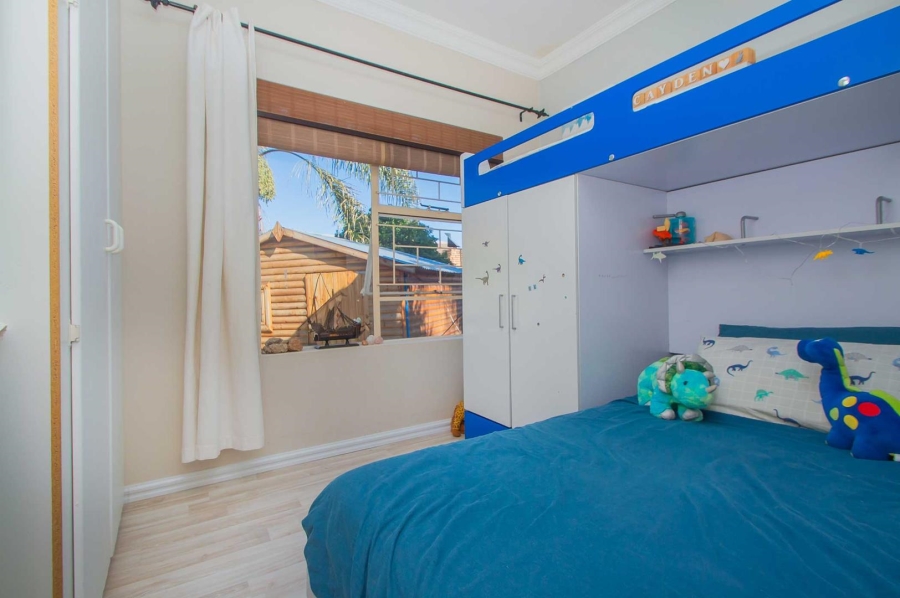 2 Bedroom Property for Sale in Radiokop Gauteng