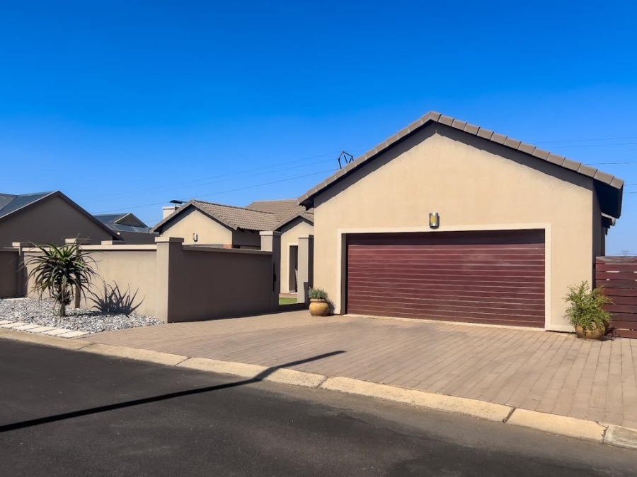 3 Bedroom Property for Sale in Midlands Estate Gauteng