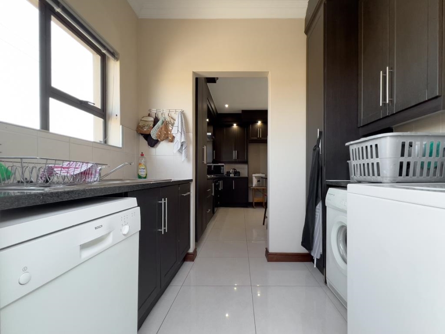 3 Bedroom Property for Sale in Midlands Estate Gauteng