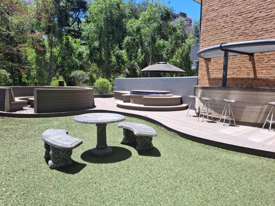 To Let 2 Bedroom Property for Rent in Morningside Gauteng