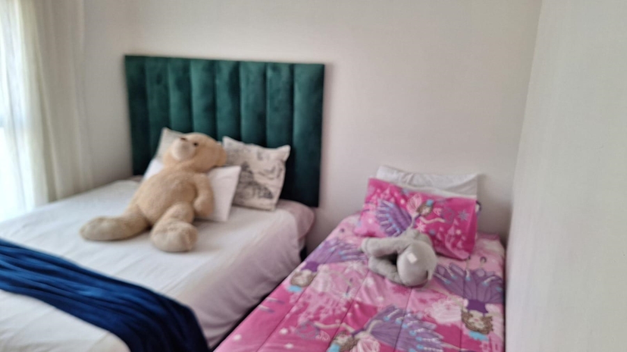 To Let 2 Bedroom Property for Rent in Crowthorne AH Gauteng