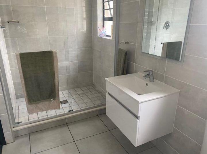 To Let 2 Bedroom Property for Rent in Crowthorne AH Gauteng