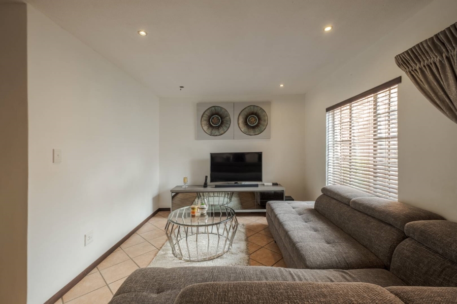 2 Bedroom Property for Sale in Equestria Gauteng