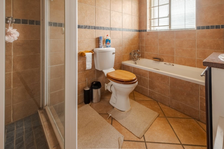 2 Bedroom Property for Sale in Equestria Gauteng