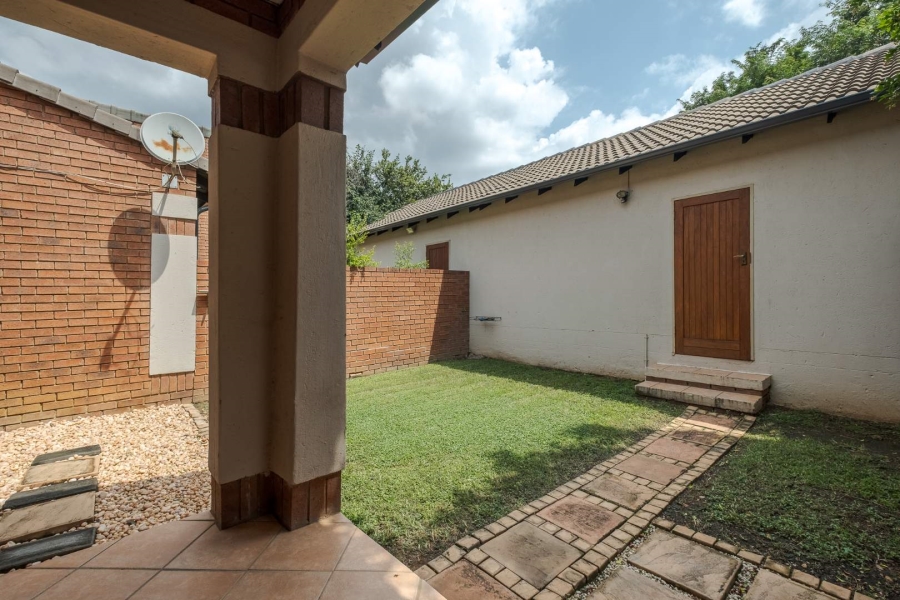 2 Bedroom Property for Sale in Equestria Gauteng
