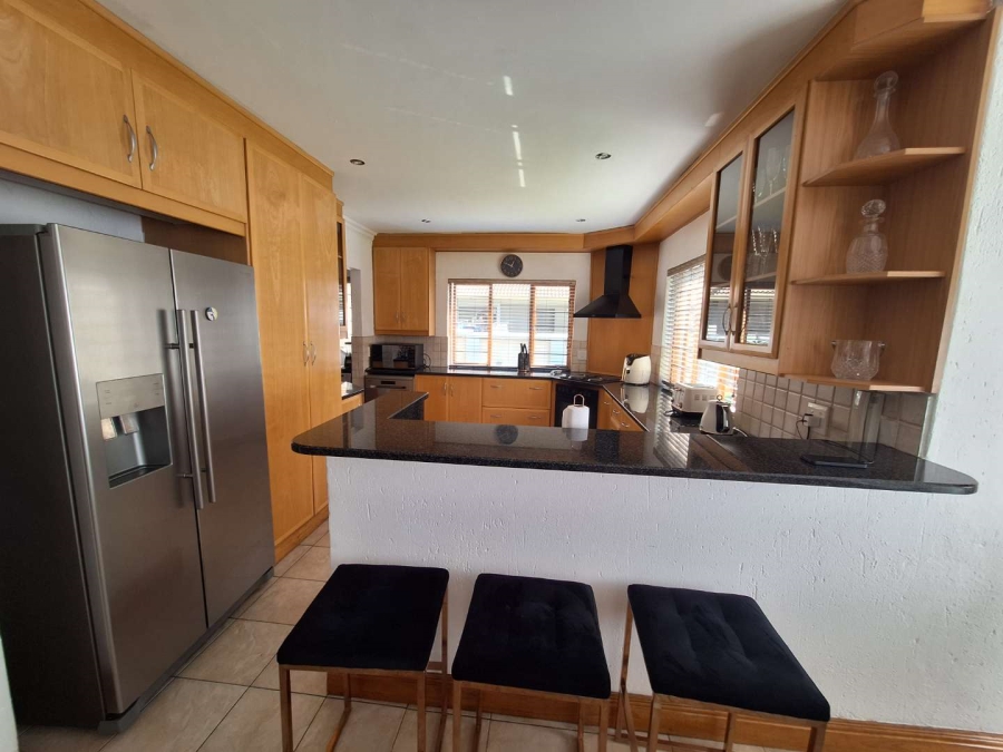 0 Bedroom Property for Sale in Lakefield Gauteng