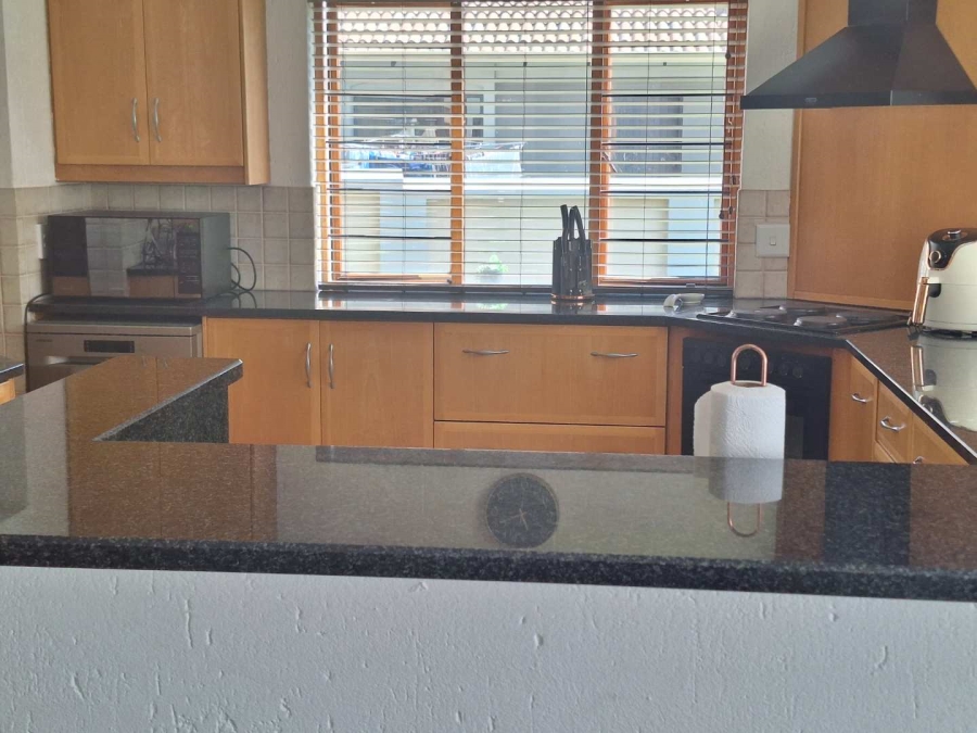 0 Bedroom Property for Sale in Lakefield Gauteng