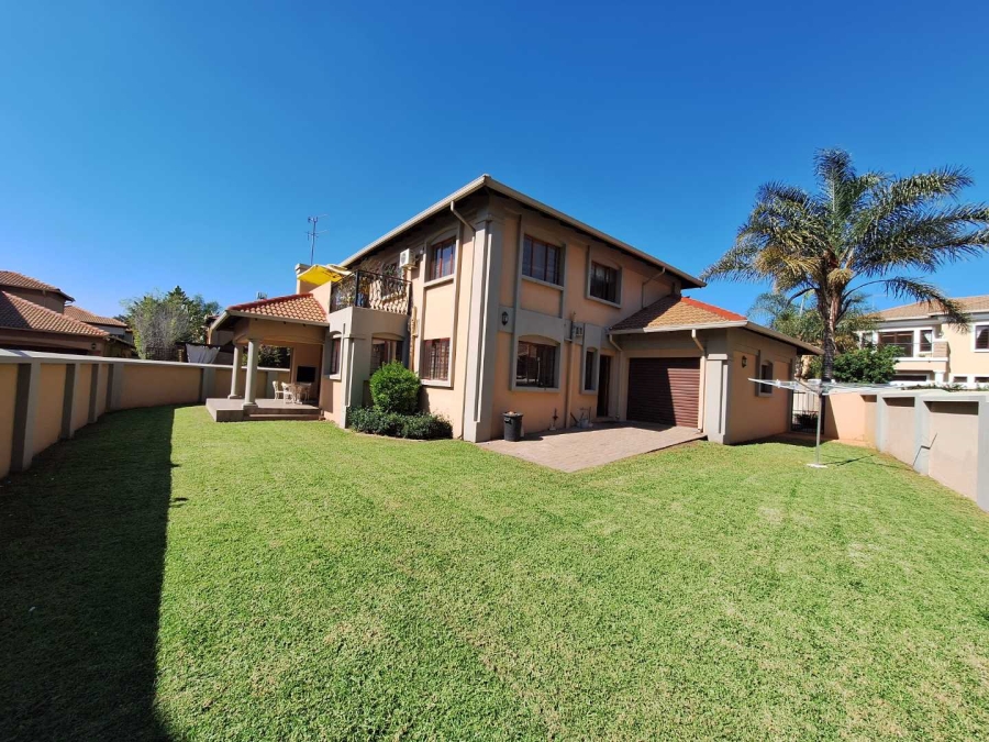 0 Bedroom Property for Sale in Lakefield Gauteng