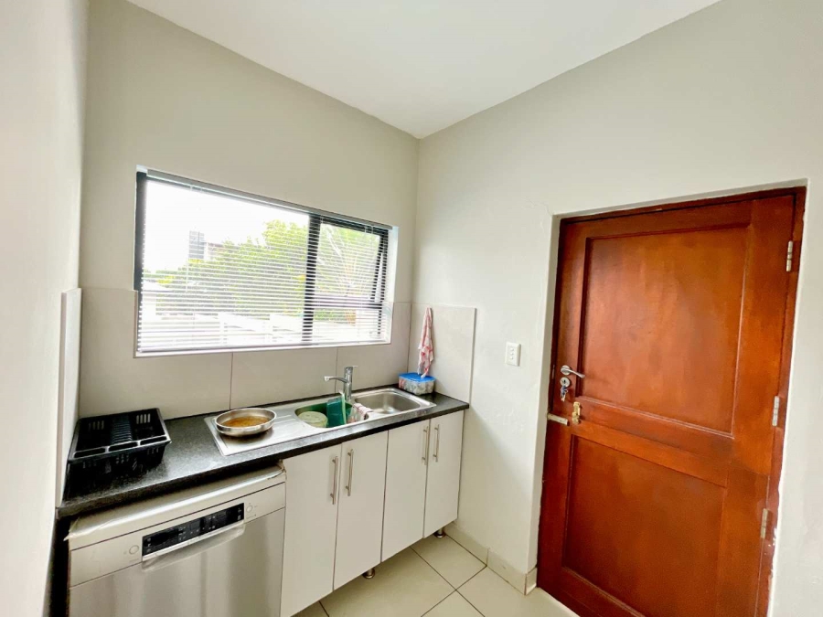 To Let 3 Bedroom Property for Rent in Olympus Gauteng