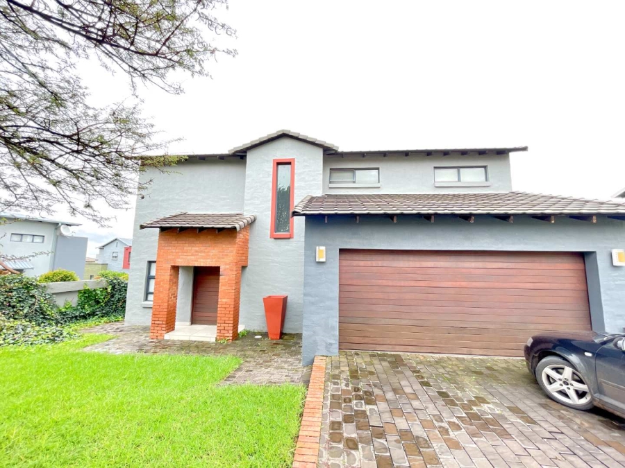 To Let 3 Bedroom Property for Rent in Olympus Gauteng