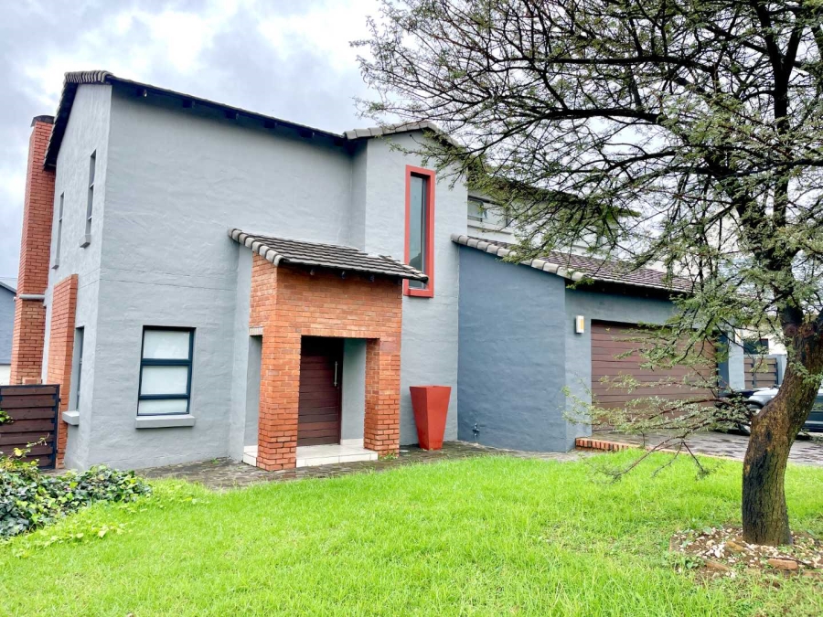 To Let 3 Bedroom Property for Rent in Olympus Gauteng