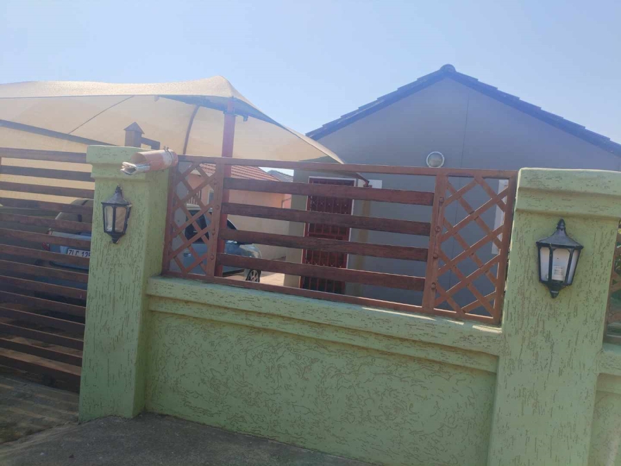 To Let 2 Bedroom Property for Rent in Mahube Valley Gauteng