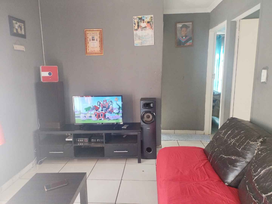 To Let 2 Bedroom Property for Rent in Mahube Valley Gauteng