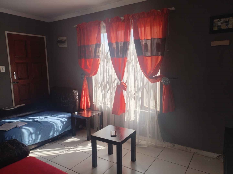 To Let 2 Bedroom Property for Rent in Mahube Valley Gauteng
