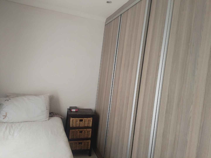 To Let 2 Bedroom Property for Rent in Mahube Valley Gauteng
