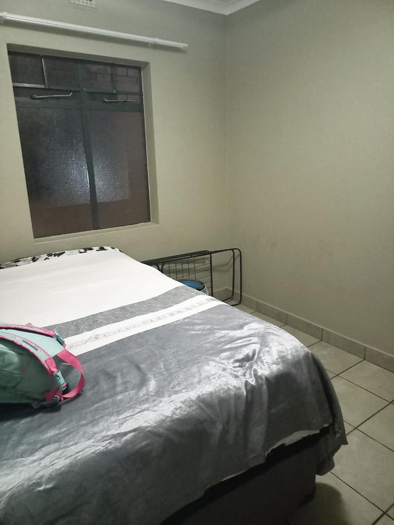 2 Bedroom Property for Sale in Montana Tuine Gauteng