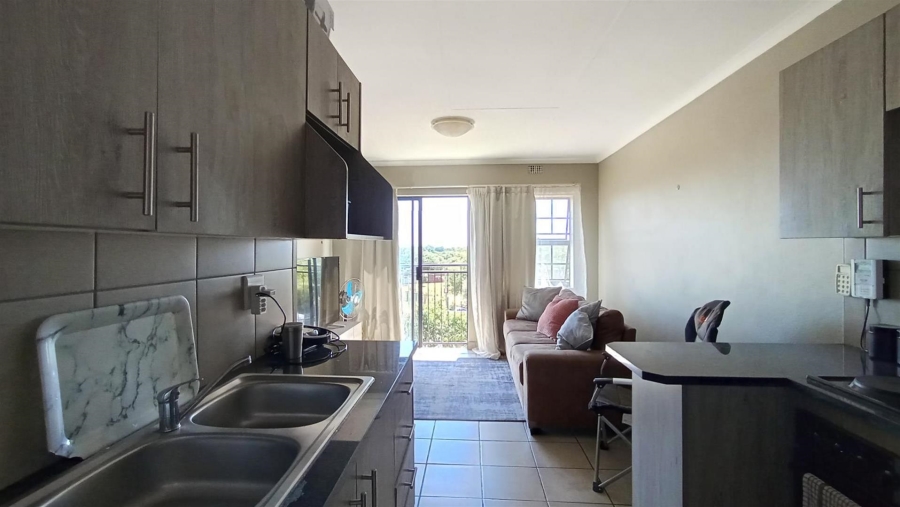 2 Bedroom Property for Sale in Montana Tuine Gauteng