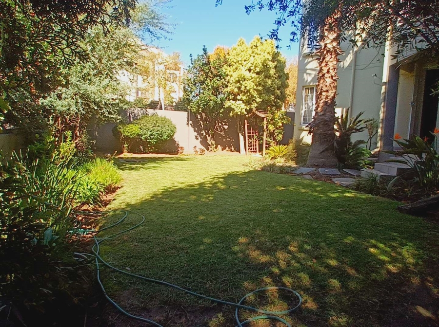 2 Bedroom Property for Sale in Paulshof Gauteng