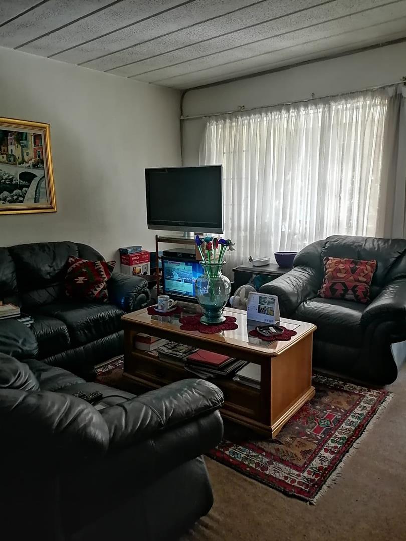 2 Bedroom Property for Sale in Paulshof Gauteng
