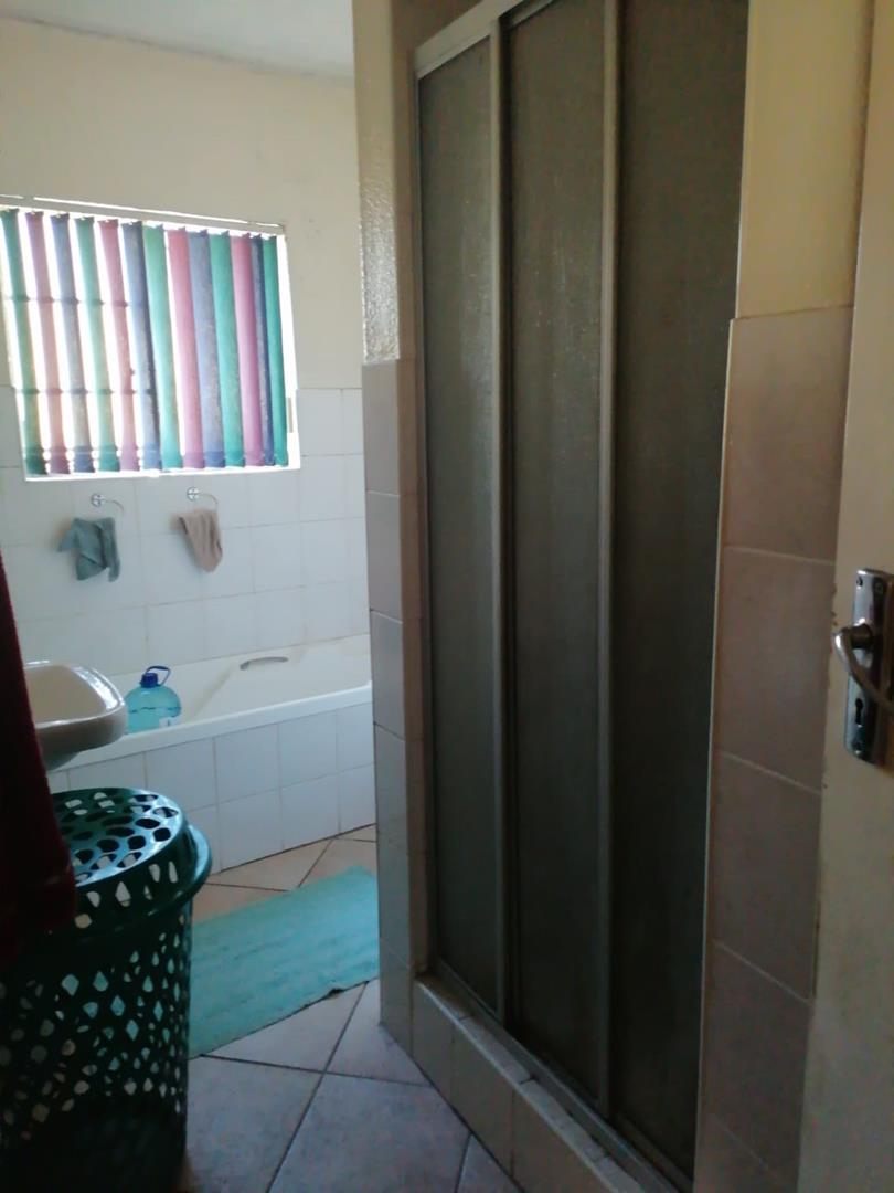2 Bedroom Property for Sale in Paulshof Gauteng