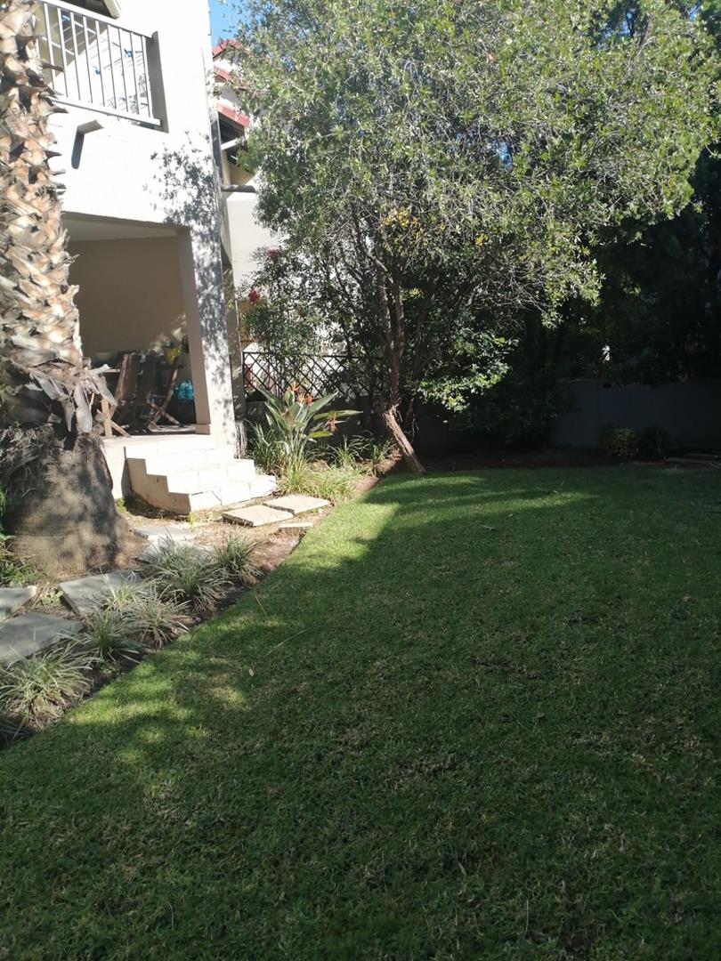 2 Bedroom Property for Sale in Paulshof Gauteng