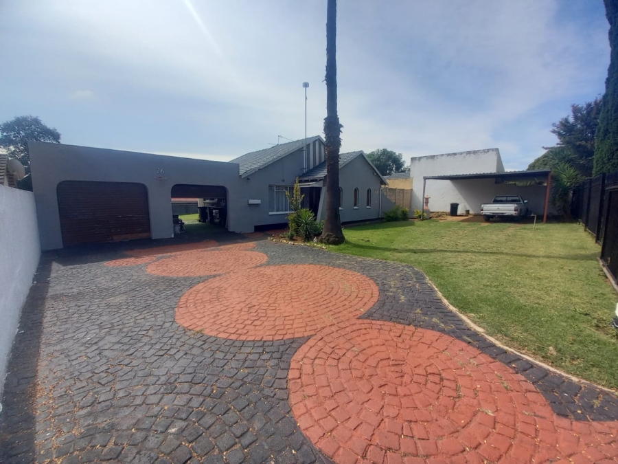 3 Bedroom Property for Sale in Birchleigh North Gauteng