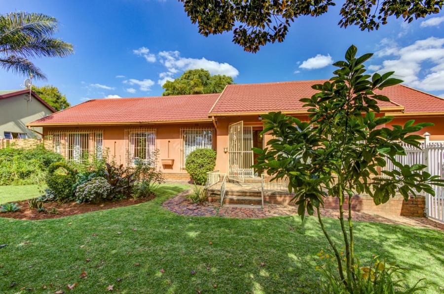3 Bedroom Property for Sale in Terenure Gauteng