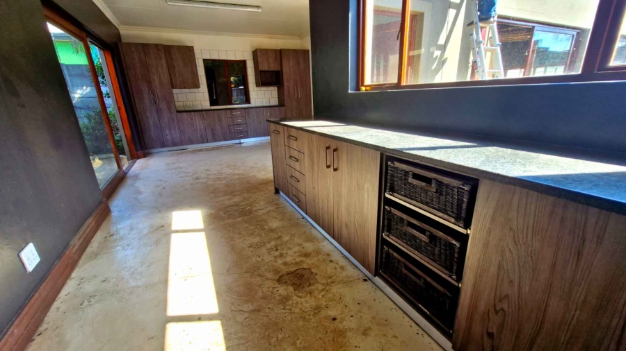 4 Bedroom Property for Sale in Riviera Gauteng