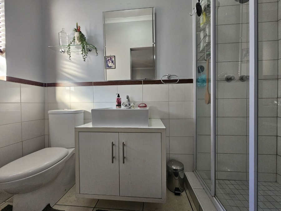 1 Bedroom Property for Sale in Moregloed Gauteng