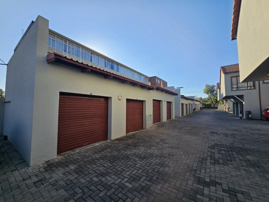 1 Bedroom Property for Sale in Moregloed Gauteng