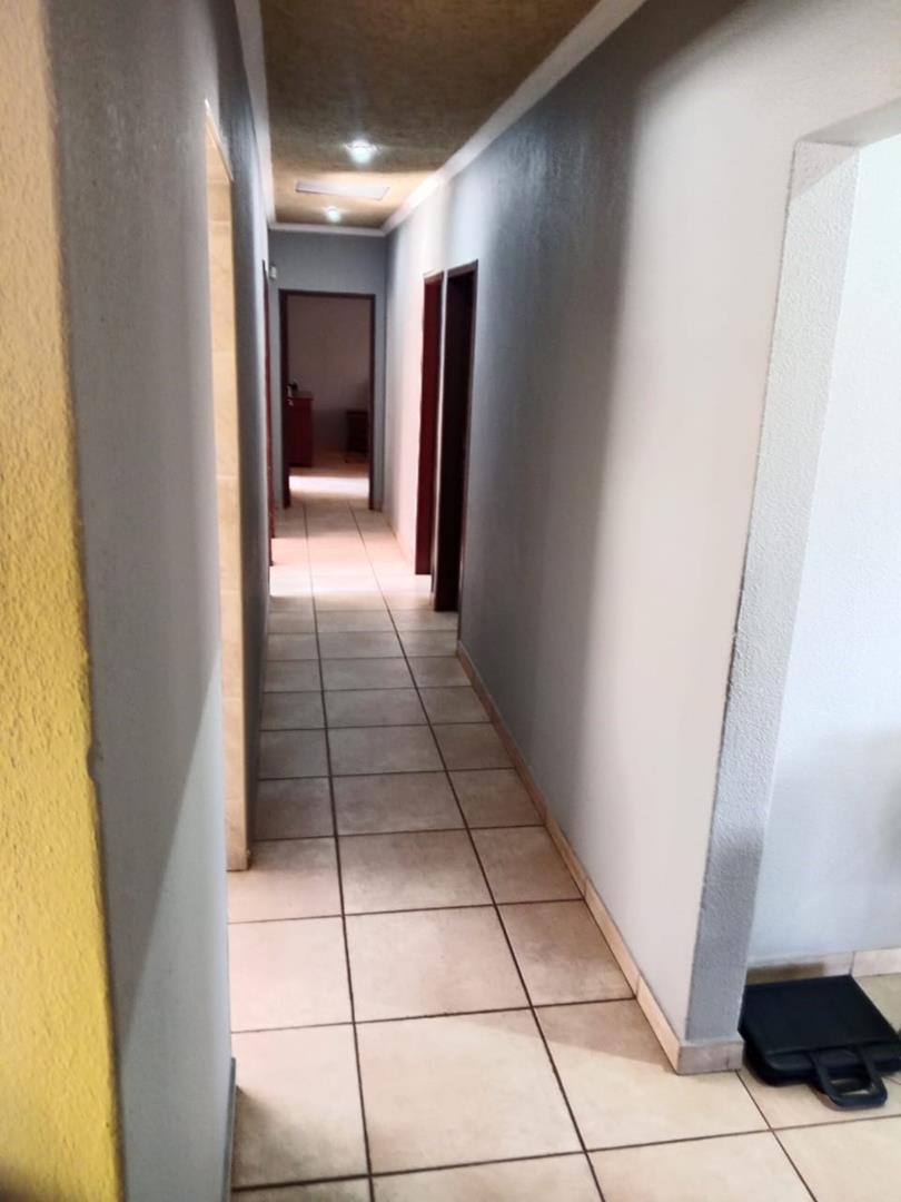 3 Bedroom Property for Sale in Vosloorus Gauteng