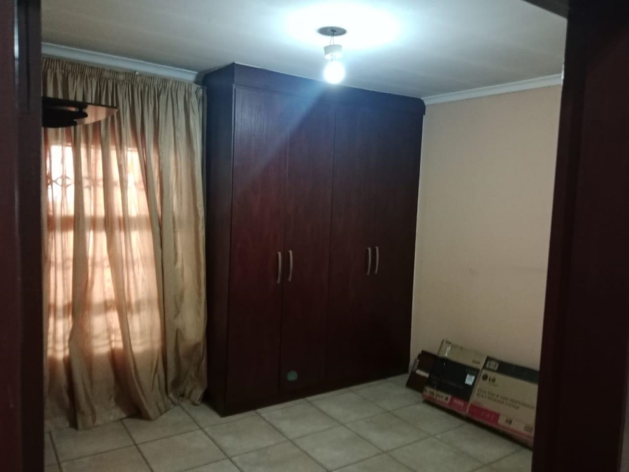 3 Bedroom Property for Sale in Vosloorus Gauteng