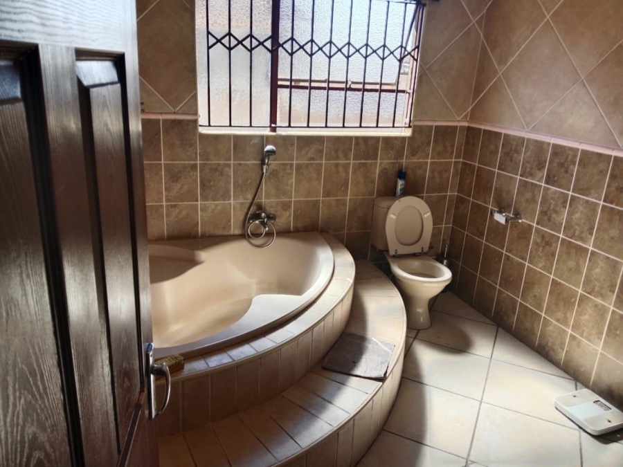 3 Bedroom Property for Sale in Vosloorus Gauteng