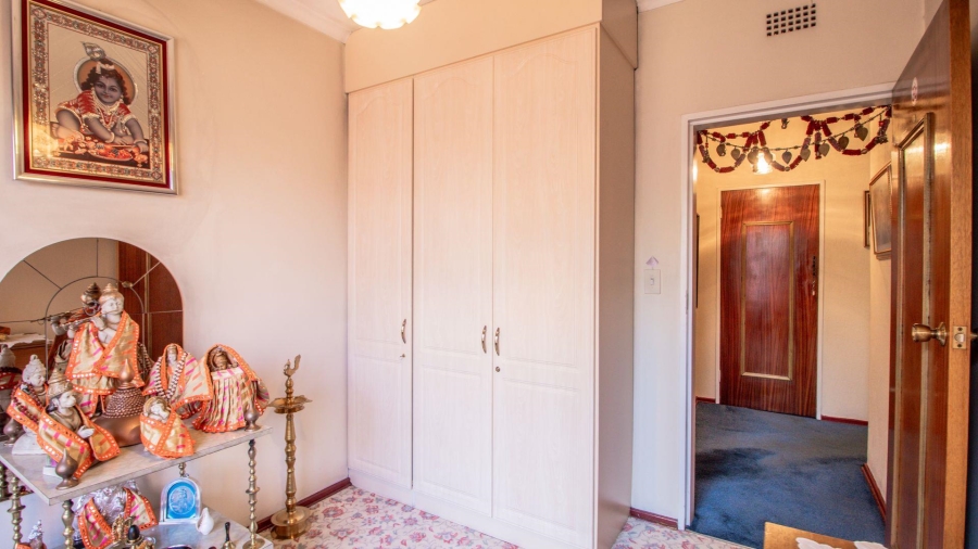 6 Bedroom Property for Sale in Rynsoord Gauteng