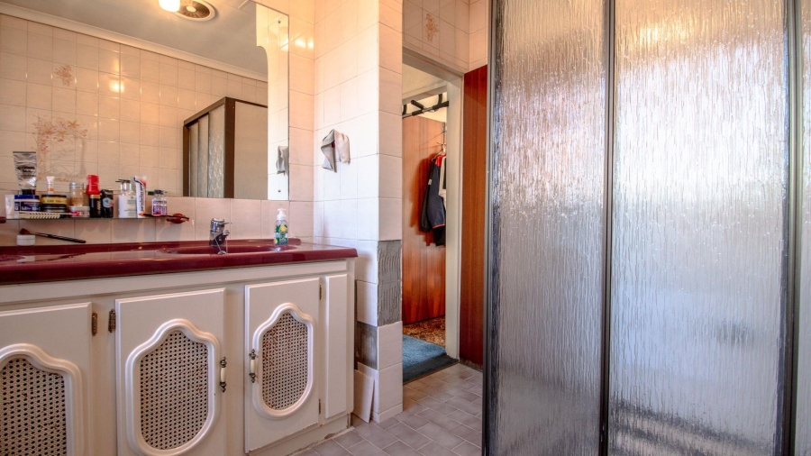 6 Bedroom Property for Sale in Rynsoord Gauteng