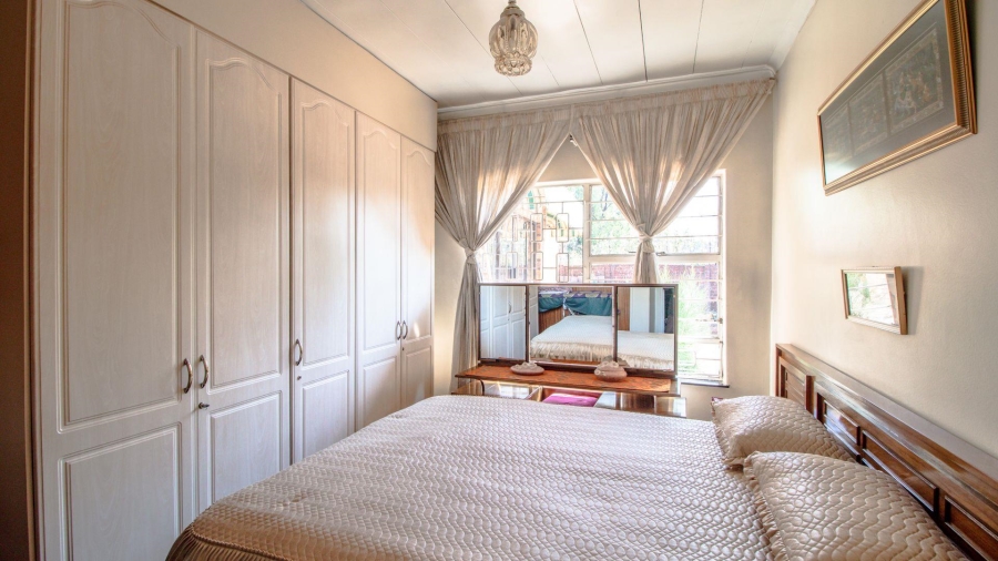 6 Bedroom Property for Sale in Rynsoord Gauteng