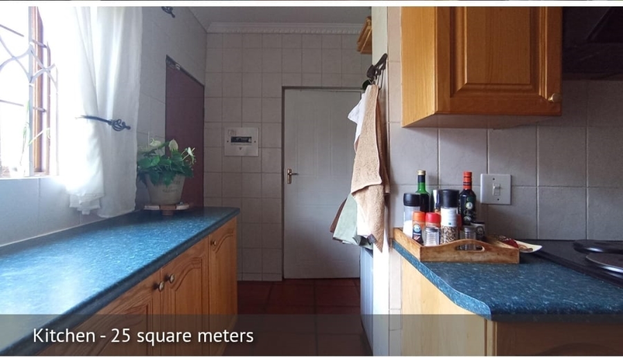 3 Bedroom Property for Sale in Eldoraigne Gauteng