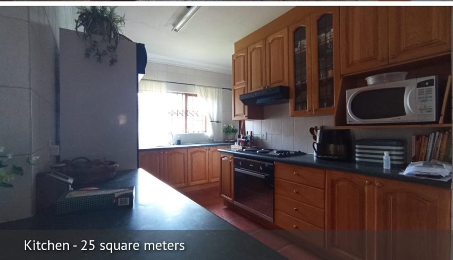 3 Bedroom Property for Sale in Eldoraigne Gauteng