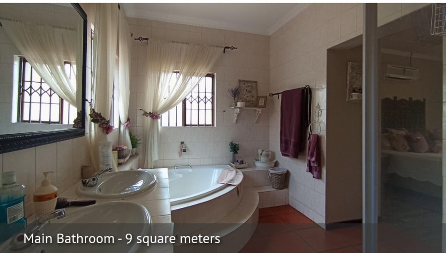 3 Bedroom Property for Sale in Eldoraigne Gauteng