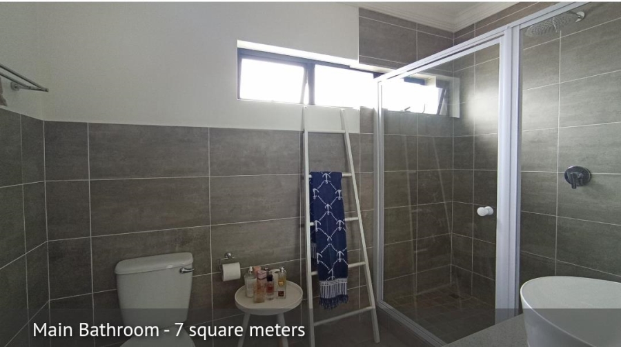 3 Bedroom Property for Sale in Thatchfield Estate Gauteng