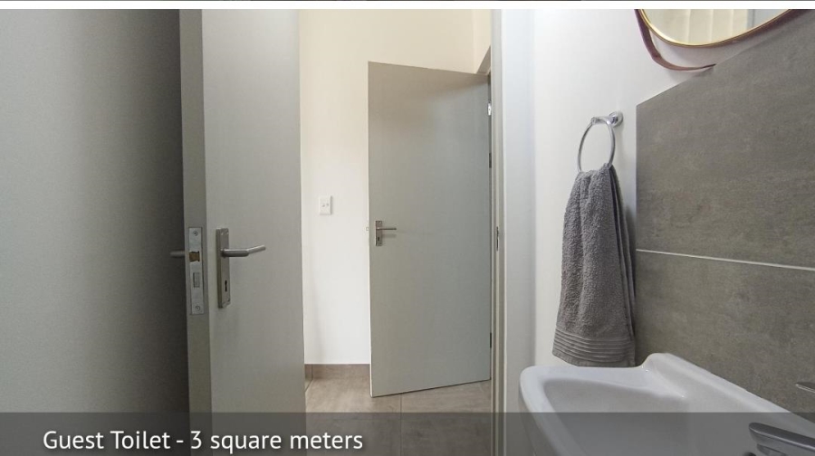 3 Bedroom Property for Sale in Thatchfield Estate Gauteng