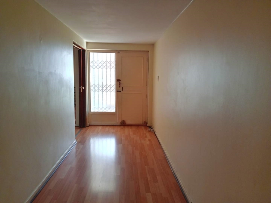 To Let 4 Bedroom Property for Rent in Lombardy East Gauteng