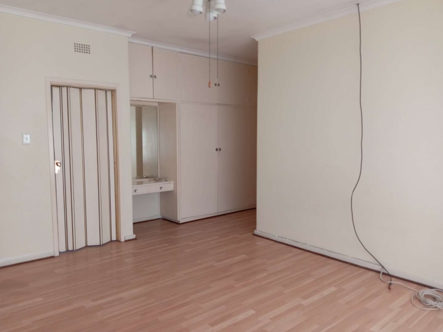 To Let 4 Bedroom Property for Rent in Lombardy East Gauteng