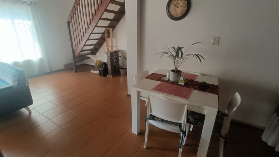 2 Bedroom Property for Sale in Zwartkop Gauteng