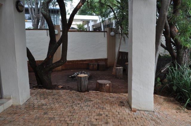 2 Bedroom Property for Sale in Faerie Glen Gauteng