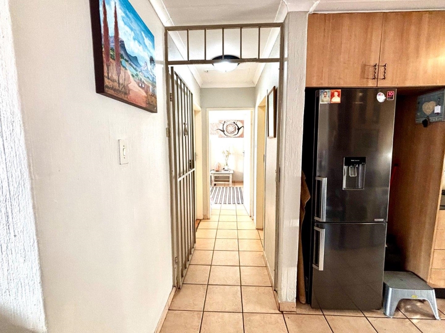 2 Bedroom Property for Sale in Zwartkop Gauteng