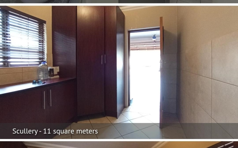4 Bedroom Property for Sale in Wierdapark Gauteng